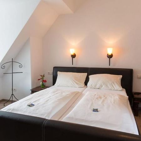 Hotel Zur Roemerbruecke Neuwied Kültér fotó