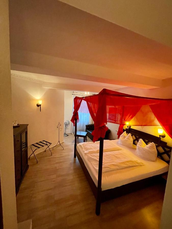 Hotel Zur Roemerbruecke Neuwied Kültér fotó